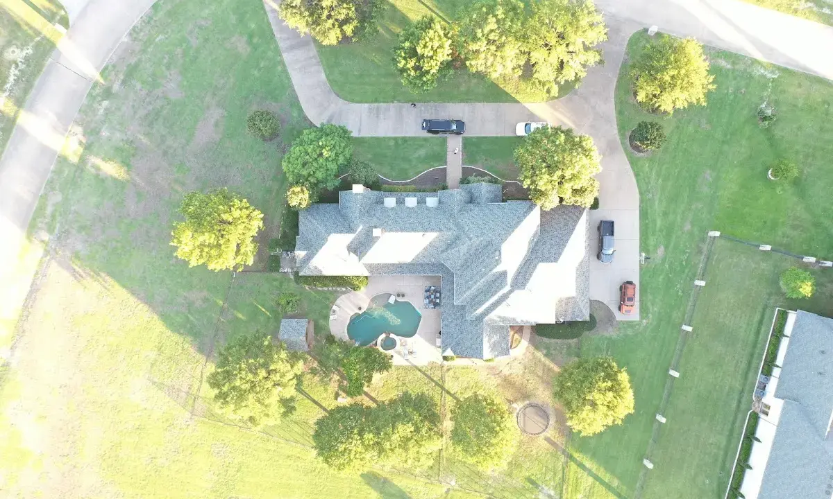 New shingle roof installation on a home in Putnam